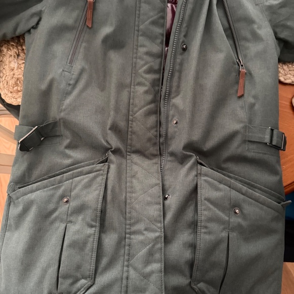 Columbia - Picture 4 of 4